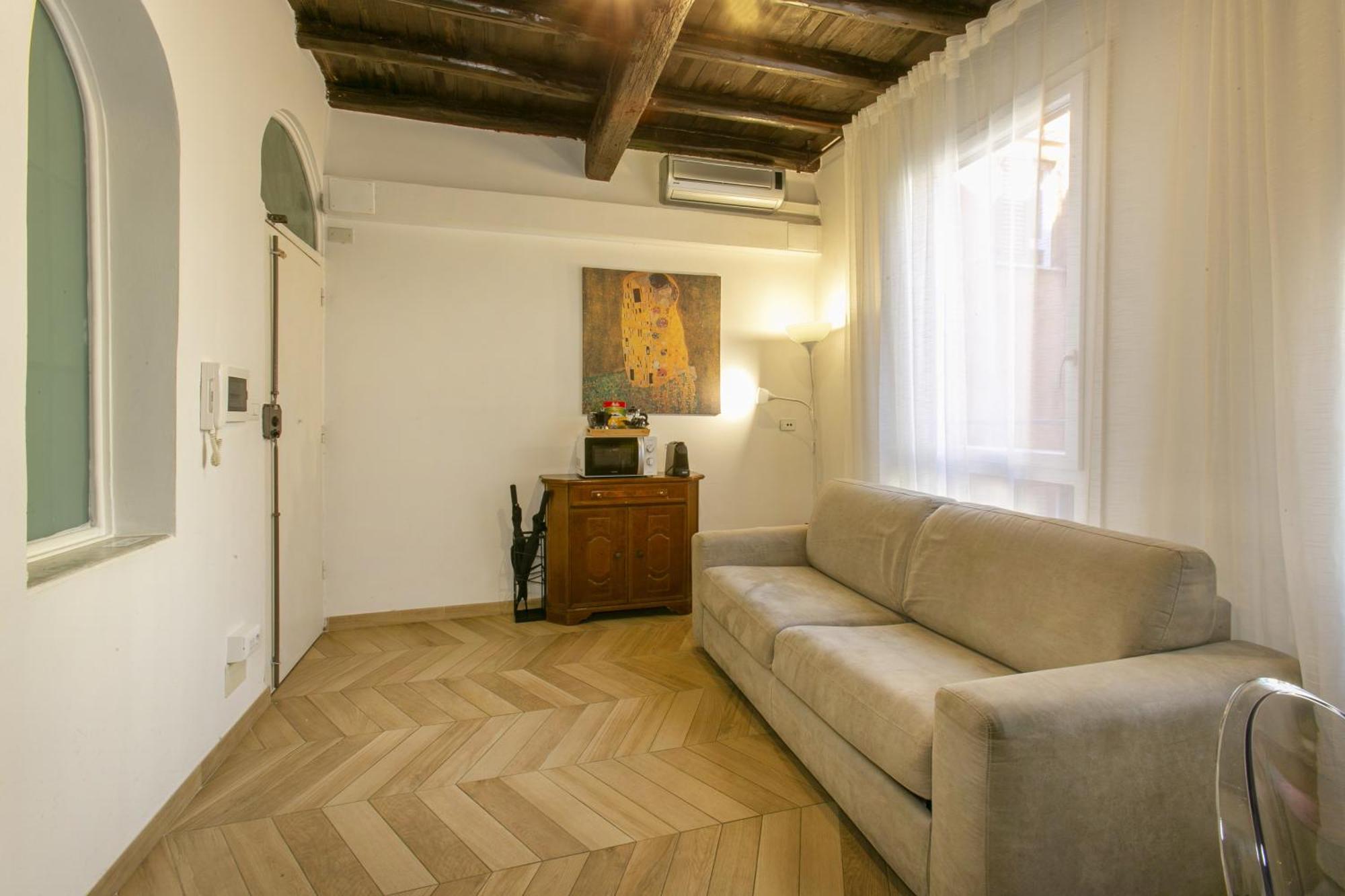 Trevi Little Palace #3 — Foto 3